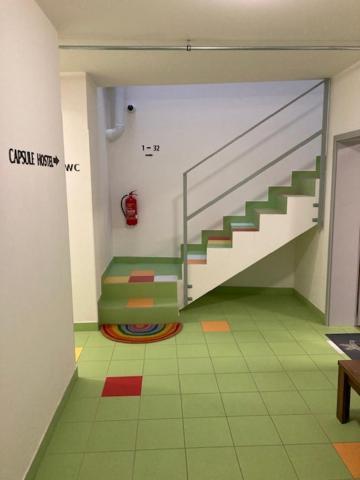 Capsule Hostel Andel Centre Spirit Praha Bagian luar foto
