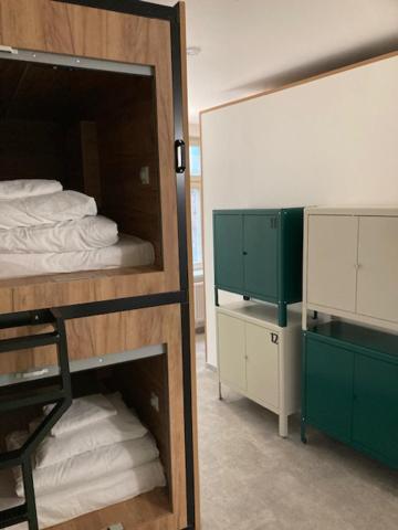 Capsule Hostel Andel Centre Spirit Praha Bagian luar foto